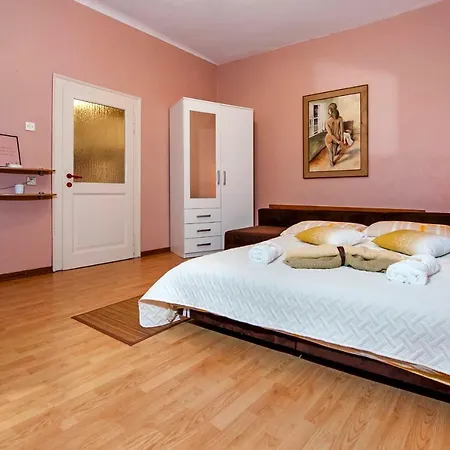 Apartment Stela - One Bedroom *